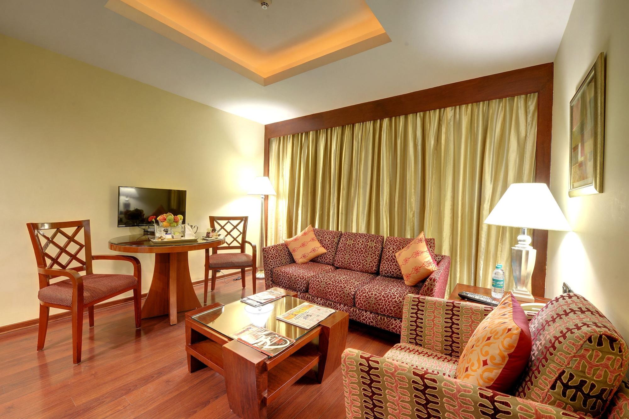 Fortune Select Jp Cosmos, Bengaluru - Member Itc Hotels' Group Exterior photo