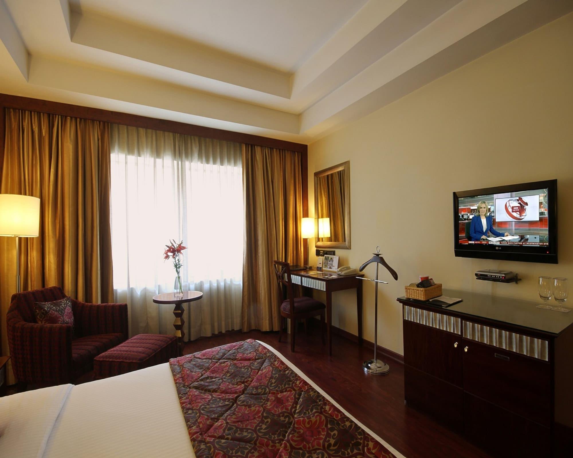 Fortune Select Jp Cosmos, Bengaluru - Member Itc Hotels' Group Exterior photo