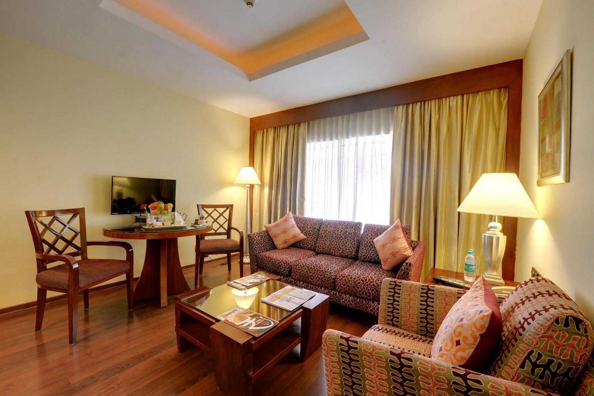 Fortune Select Jp Cosmos, Bengaluru - Member Itc Hotels' Group Exterior photo