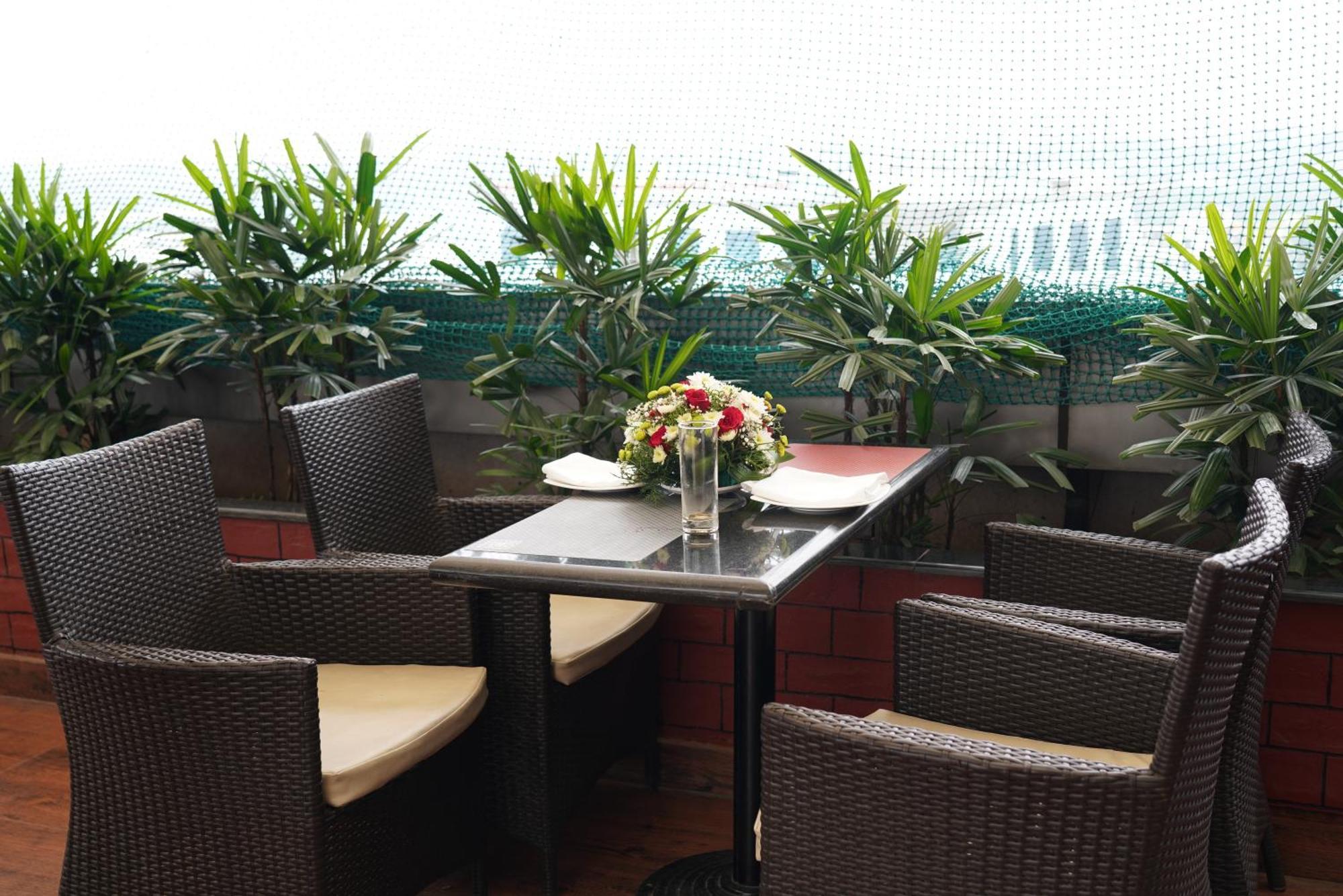 Fortune Select Jp Cosmos, Bengaluru - Member Itc Hotels' Group Exterior photo