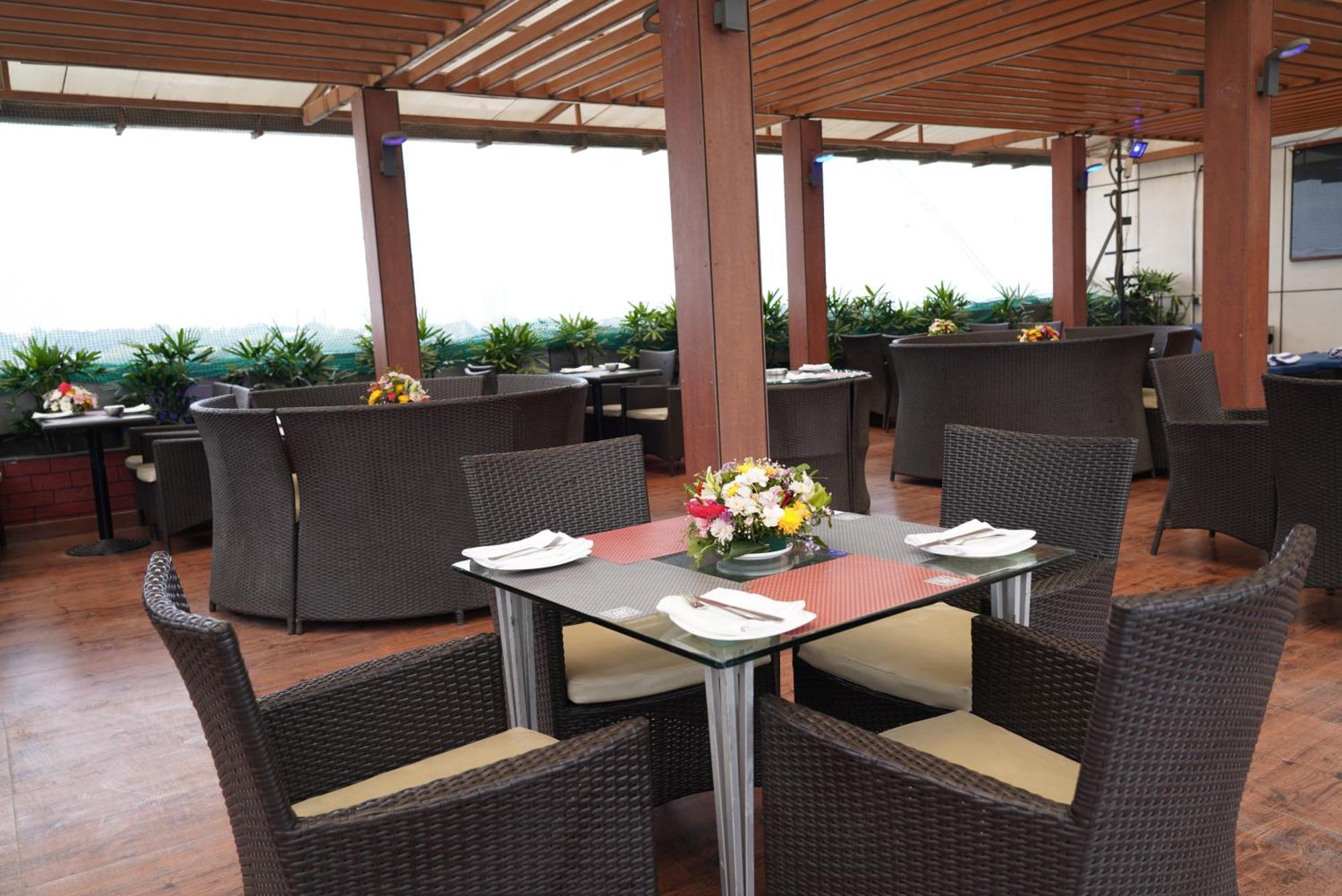 Fortune Select Jp Cosmos, Bengaluru - Member Itc Hotels' Group Exterior photo