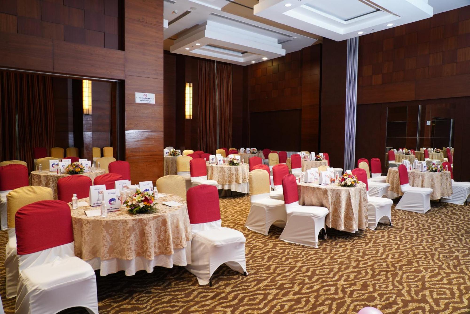 Fortune Select Jp Cosmos, Bengaluru - Member Itc Hotels' Group Exterior photo